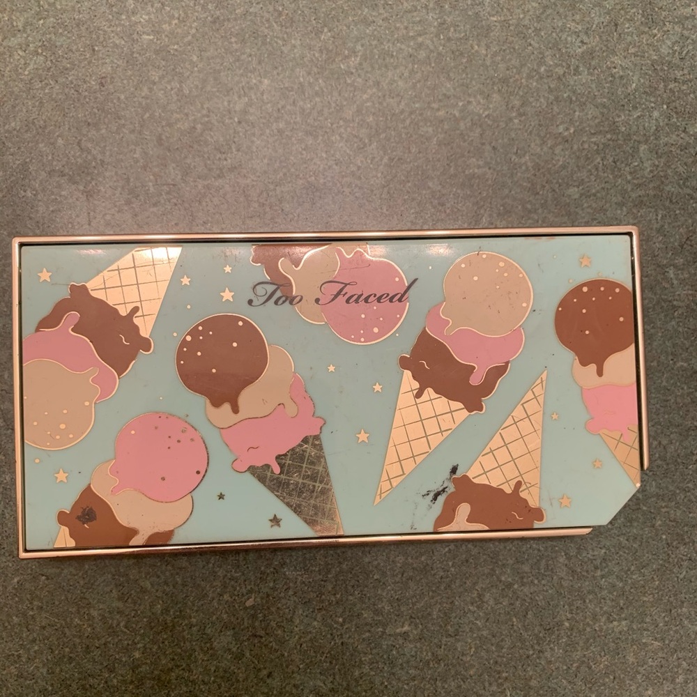 Too faced bronzer/blush/highlight